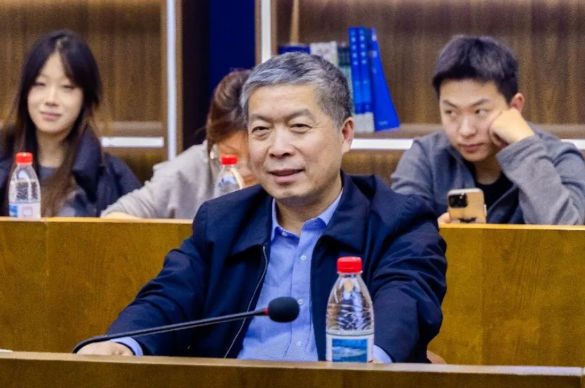 屏幕截图 2025-11-06 114105.png